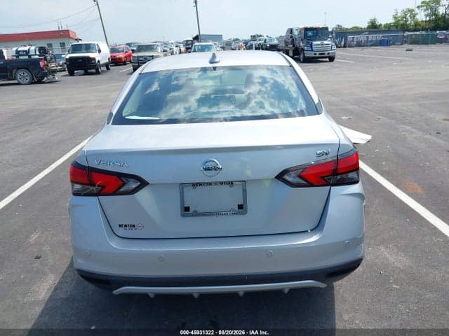 2021 NISSAN VERSA SV XTRONIC CVT 16