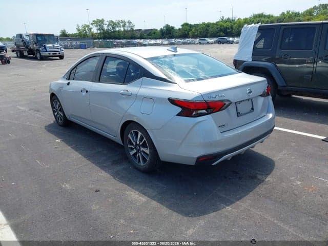 2021 NISSAN VERSA SV XTRONIC CVT 3
