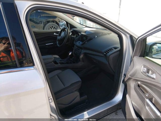 2019 FORD ESCAPE SE 5