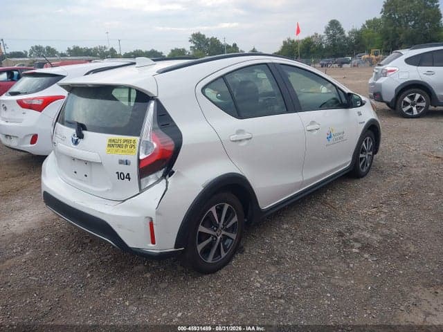 2018 TOYOTA PRIUS C TWO 4