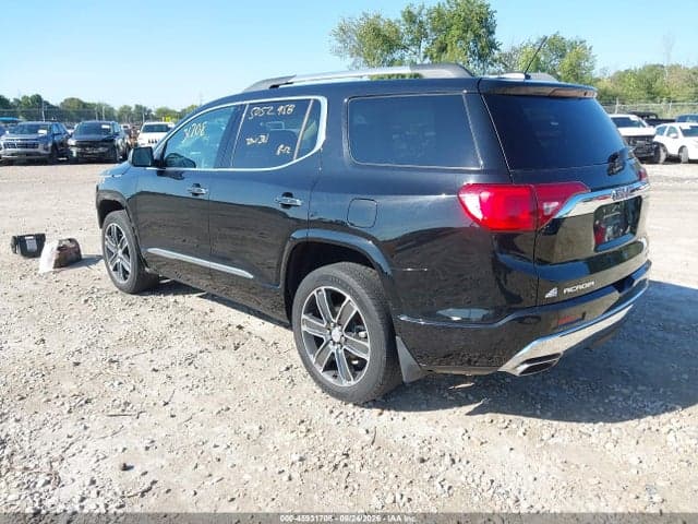 2017 GMC ACADIA DENALI 3