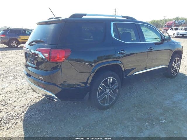 2017 GMC ACADIA DENALI 4