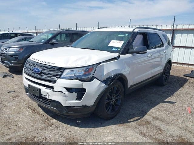 2019 FORD EXPLORER XLT 2