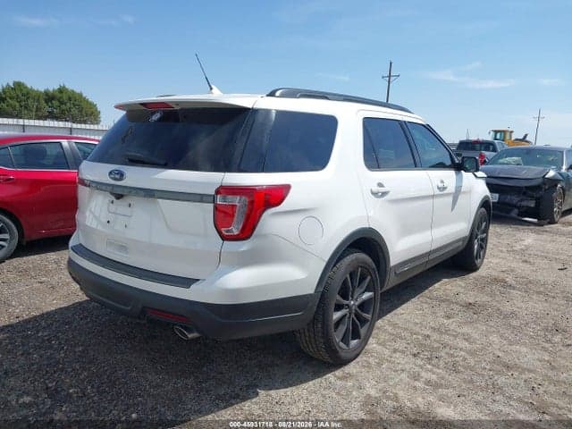 2019 FORD EXPLORER XLT 4