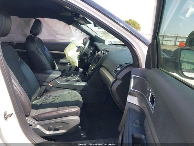 2019 FORD EXPLORER XLT 5