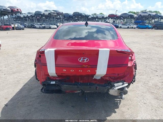 2021 HYUNDAI SONATA SE 17
