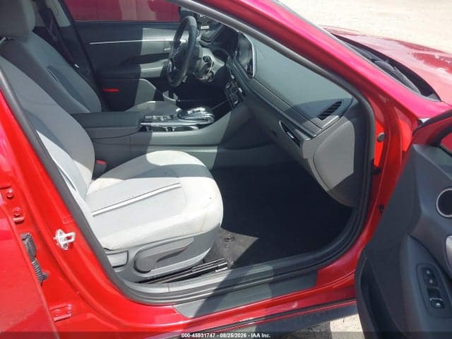 2021 HYUNDAI SONATA SE 5