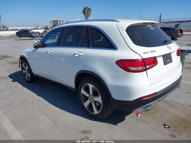 2017 MERCEDES-BENZ GLC 300 3