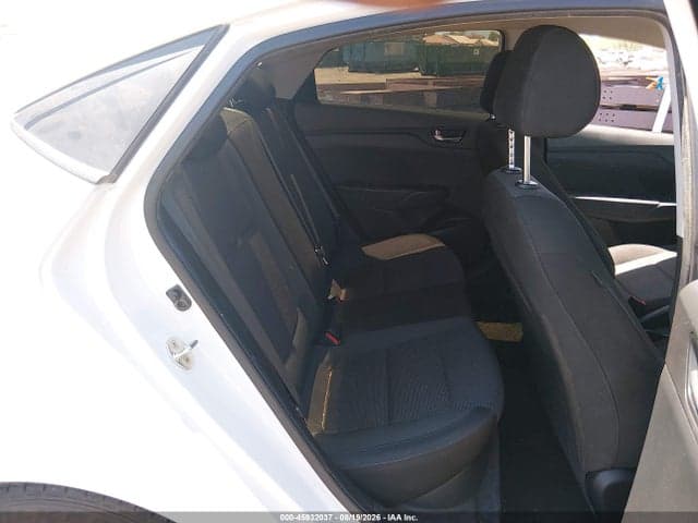 2019 HYUNDAI ACCENT SE 6