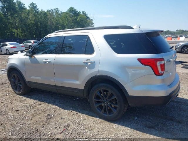 2017 FORD EXPLORER XLT 3