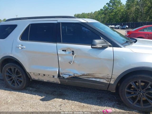 2017 FORD EXPLORER XLT 6