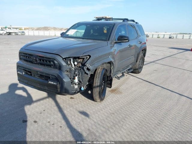 2025 TOYOTA 4RUNNER SR5 2