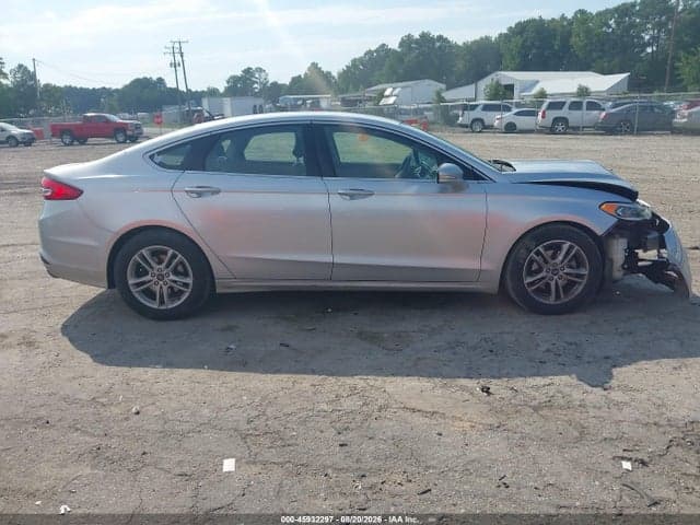 2018 FORD FUSION SE 13