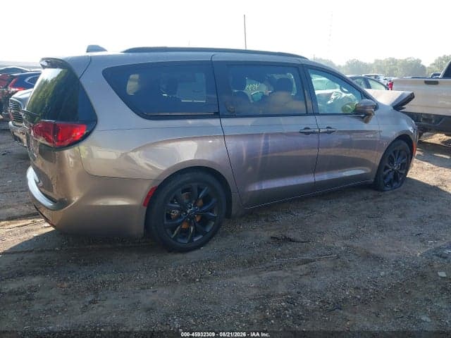 2018 CHRYSLER PACIFICA TOURING L PLUS 12