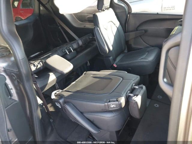 2018 CHRYSLER PACIFICA TOURING L PLUS 8