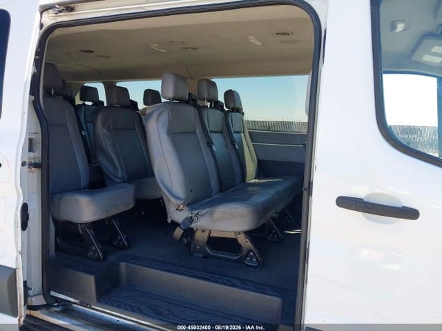 2018 FORD TRANSIT-350 XL 8