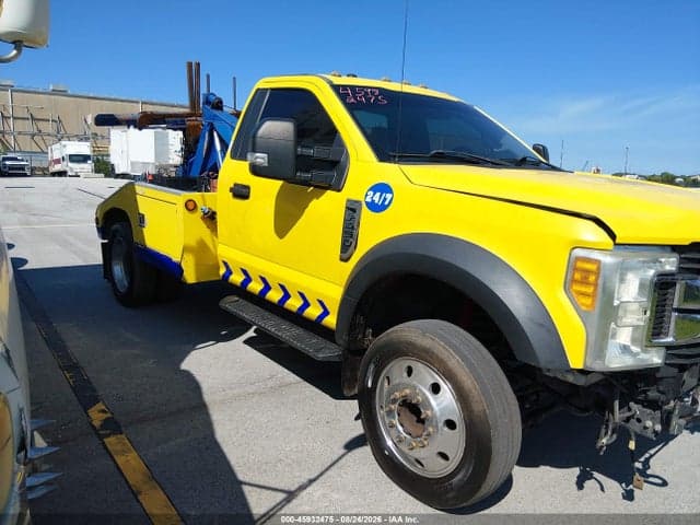 2017 FORD F-450 CHASSIS XLT 1