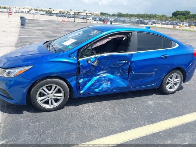 2017 CHEVROLET CRUZE LT AUTO 6