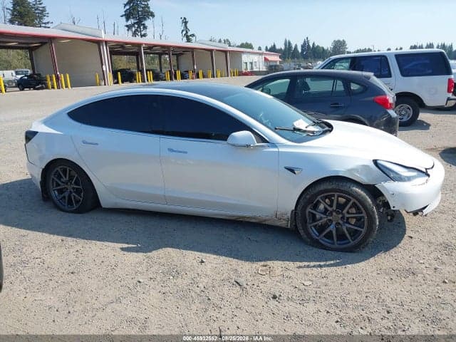 2019 TESLA MODEL 3 LONG RANGE/PERFORMANCE 12