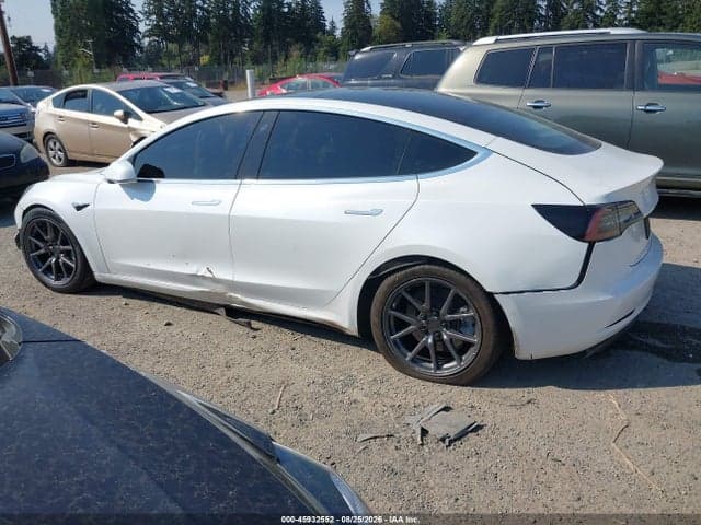 2019 TESLA MODEL 3 LONG RANGE/PERFORMANCE 13