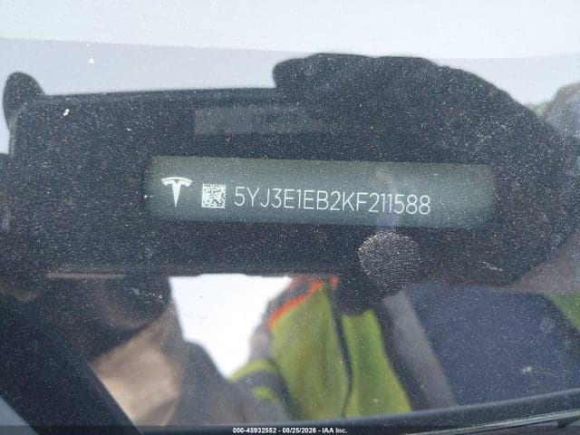 2019 TESLA MODEL 3 LONG RANGE/PERFORMANCE 9