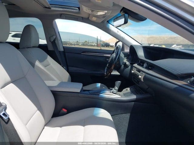 2017 LEXUS ES 350 5