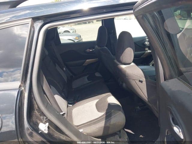 2018 JEEP CHEROKEE LATITUDE 4X4 8