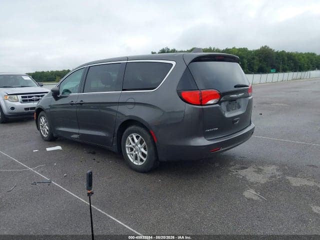 2017 CHRYSLER PACIFICA TOURING 3