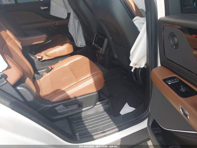 2023 LINCOLN AVIATOR RESERVE 8