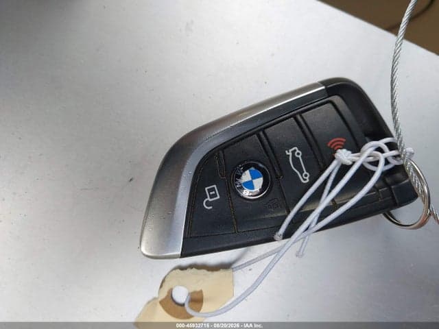 2021 BMW 530E 11