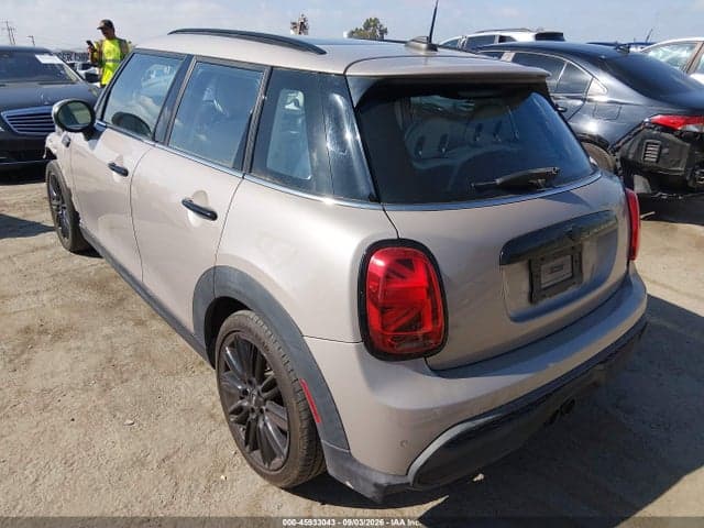 2024 MINI HARDTOP COOPER S 3