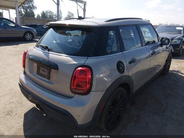 2024 MINI HARDTOP COOPER S 4