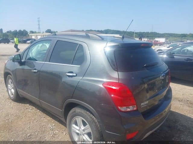 2019 CHEVROLET TRAX LT 3