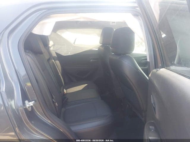 2019 CHEVROLET TRAX LT 8