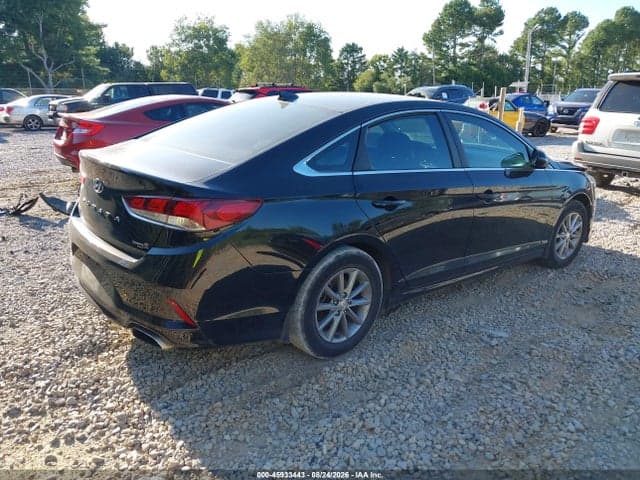 2019 HYUNDAI SONATA SE 4
