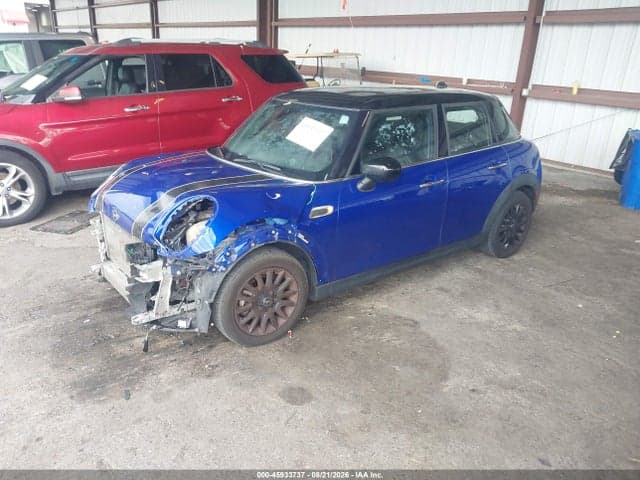 2021 MINI HARDTOP COOPER 2