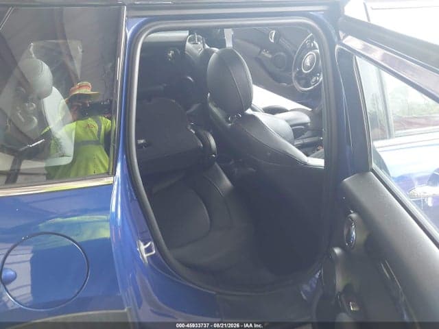 2021 MINI HARDTOP COOPER 8