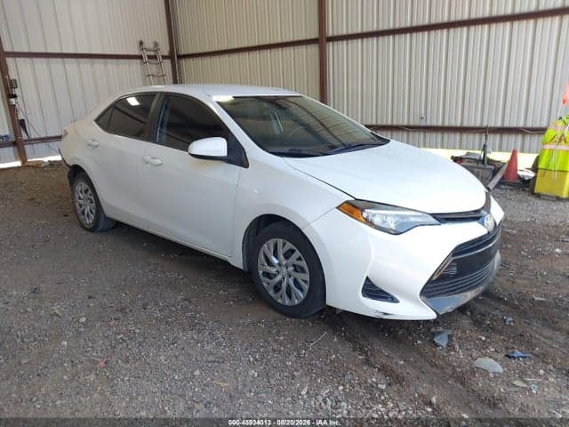 2017 TOYOTA COROLLA LE 1