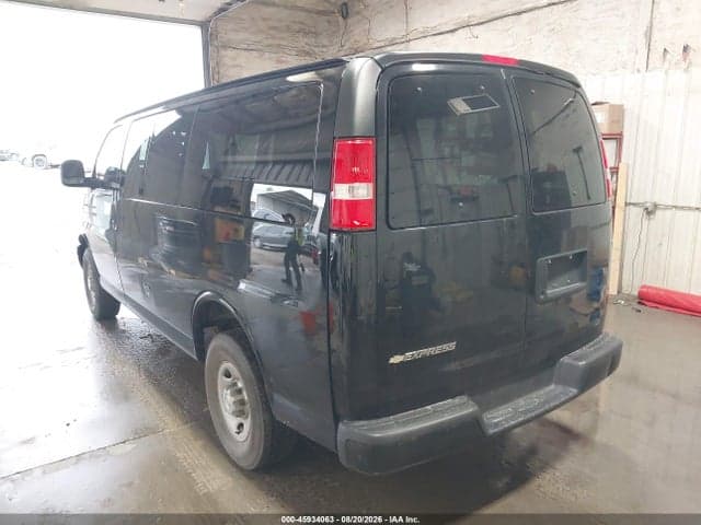 2017 CHEVROLET EXPRESS 2500 LS 3