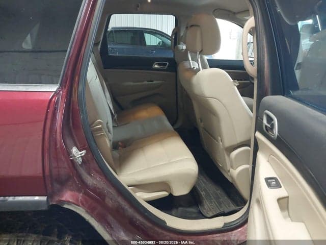 2019 JEEP GRAND CHEROKEE LAREDO E 4X4 8