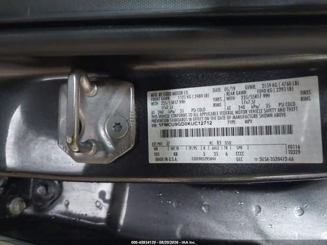 2019 FORD ESCAPE SE 9