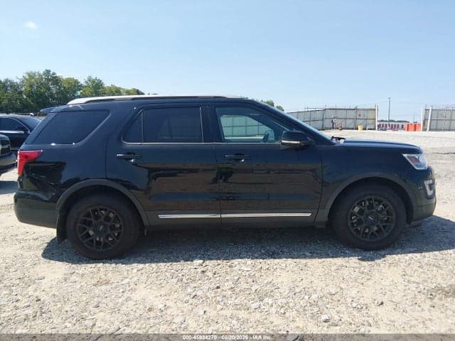 2017 FORD EXPLORER XLT 13