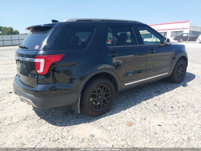 2017 FORD EXPLORER XLT 4