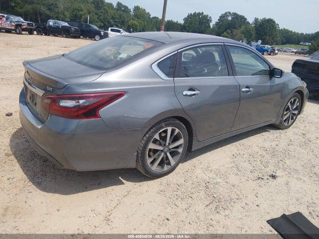 2017 NISSAN ALTIMA 2.5 SR 4