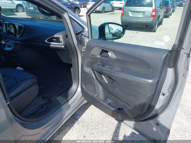 2025 CHRYSLER PACIFICA SELECT 5