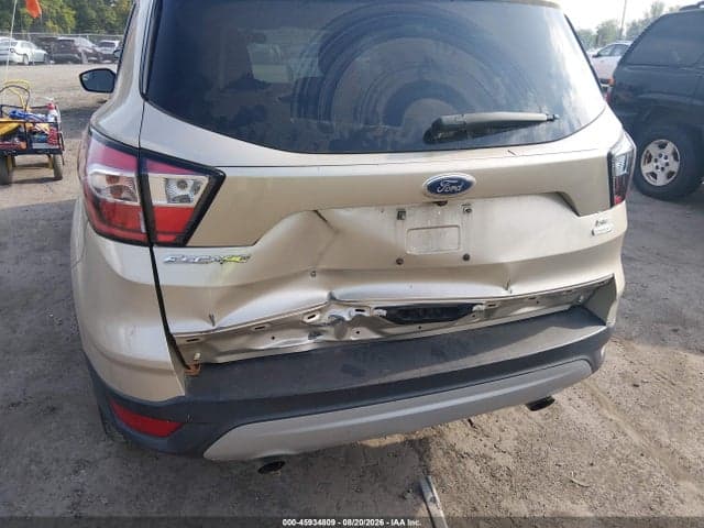 2018 FORD ESCAPE SE 6
