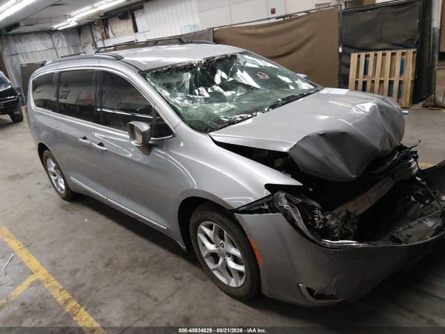 2017 CHRYSLER PACIFICA TOURING-L 1