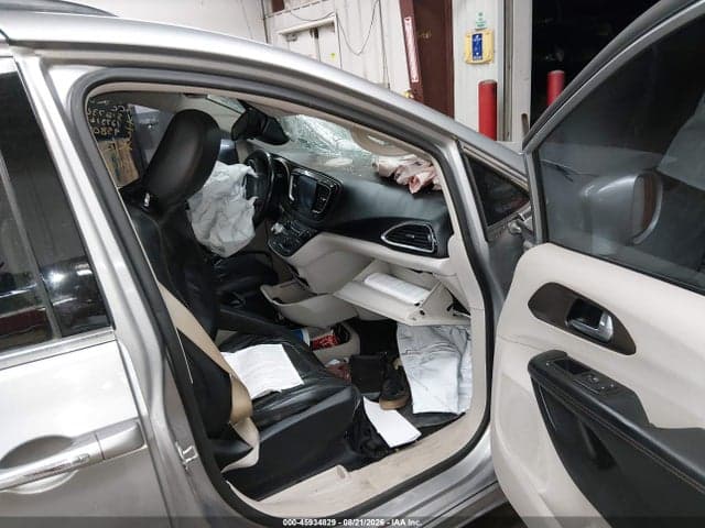 2017 CHRYSLER PACIFICA TOURING-L 5