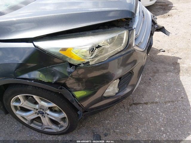 2017 FORD ESCAPE TITANIUM 19