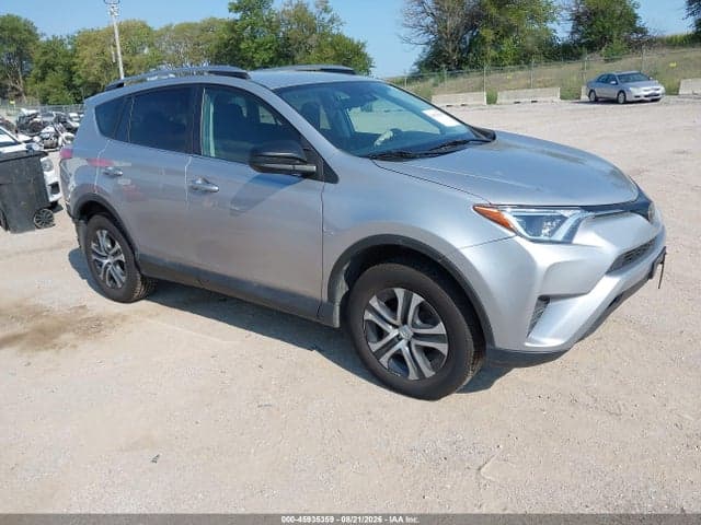 2018 TOYOTA RAV4 LE 1